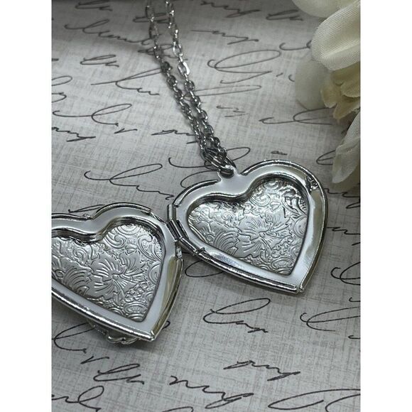 Heart SILVER BUNNY RABBIT Locket Necklace JEWELRY Pendant PHOTO Picture CAMEO - Picture 8 of 12